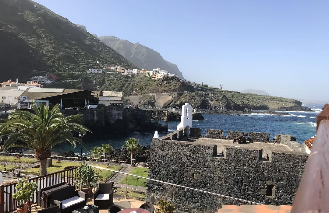 Gara Hotel-1